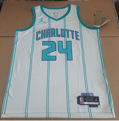 Maillot de Basket #24 Miller Charlotte Hornets Blanc